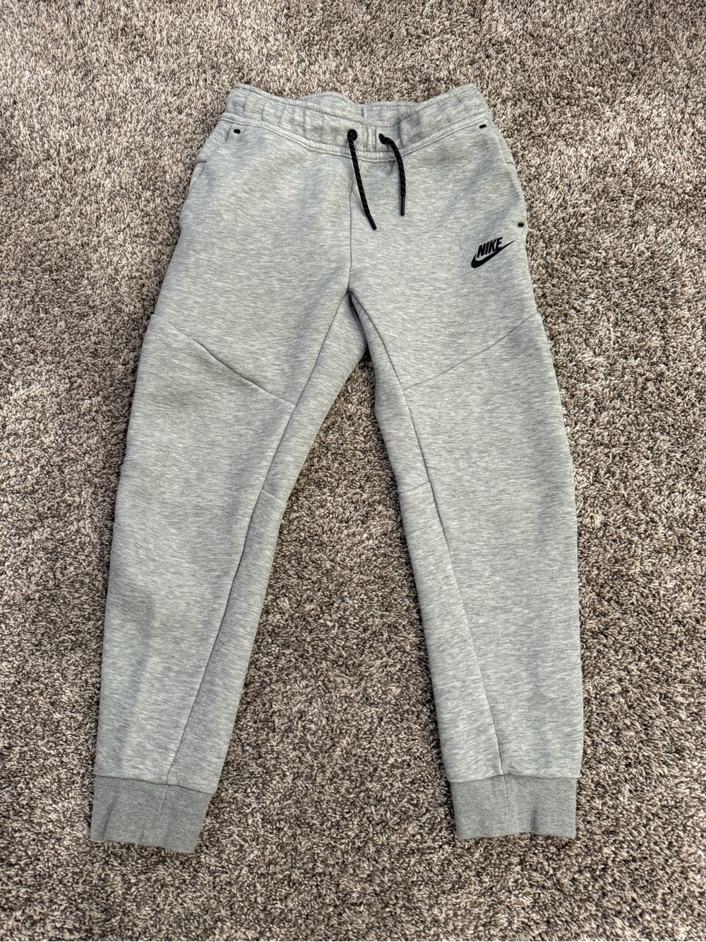 Nike Light Gray Kids' Fleece Joggers with Black Accents